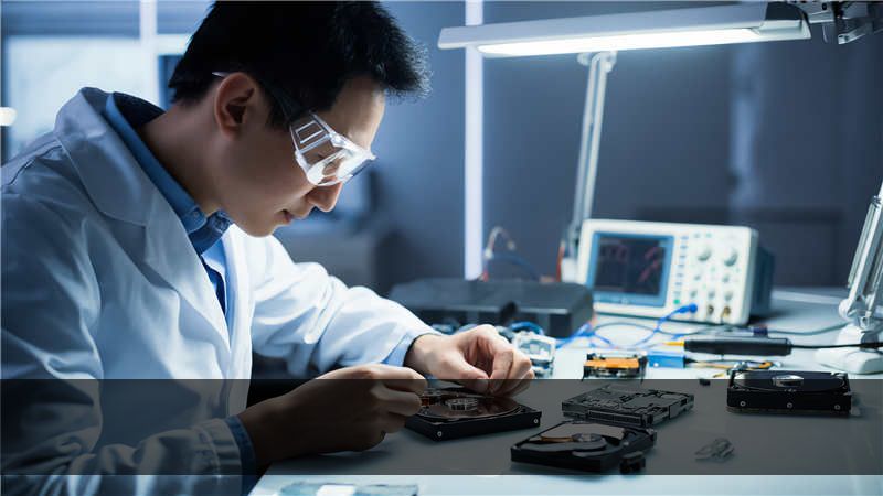 移动硬盘能看到无法识别？资深工程师手把手排查与恢复