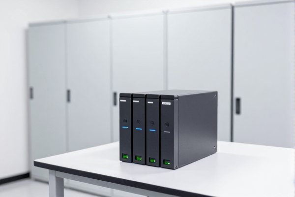 开篇简介相关的当硬盘、SSD、移动硬盘或NAS阵列出现数据丢失时，不少广州用户都会搜索